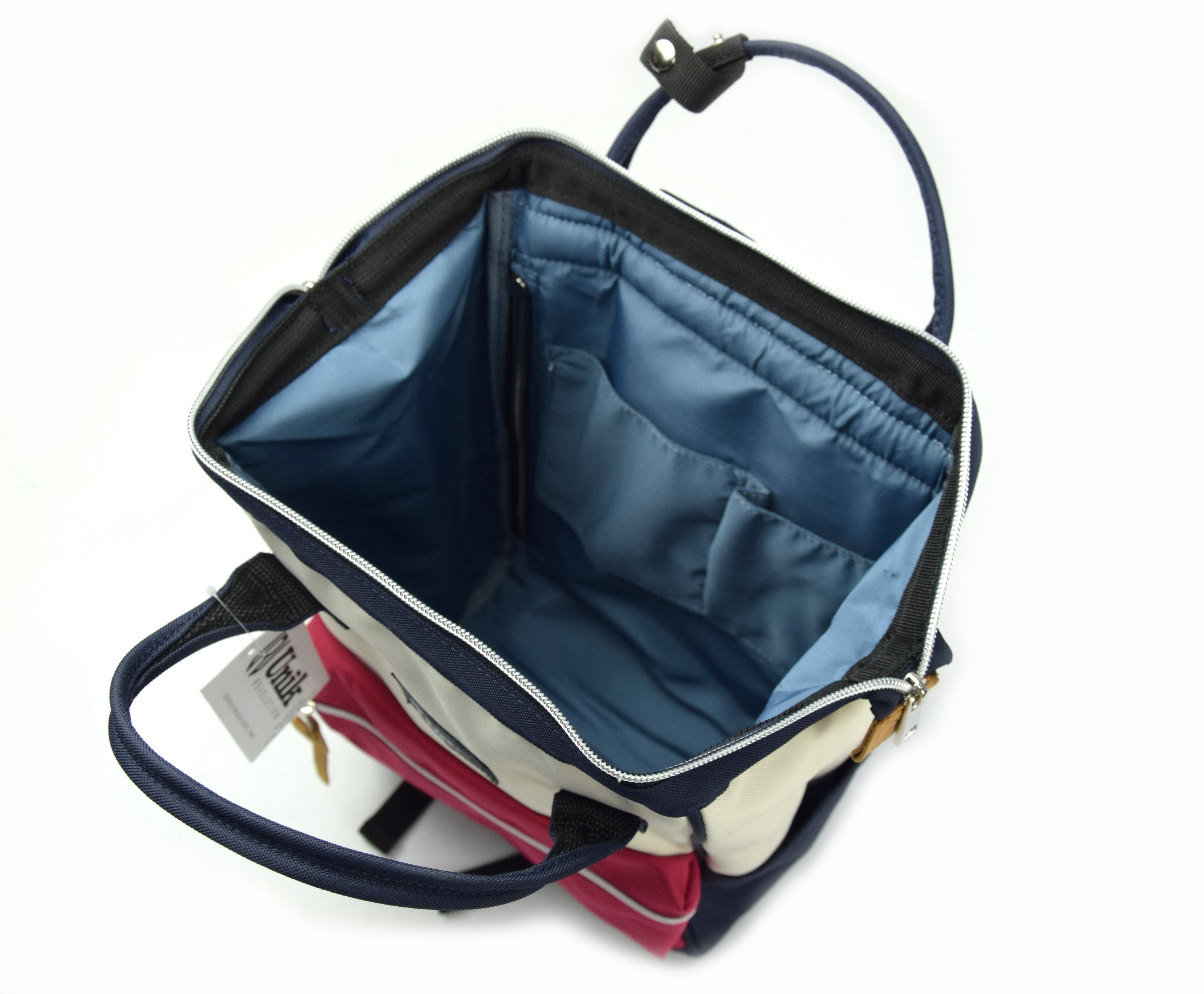 Mochila Pequeña de Turismo Unik – Impermeable, Ligera, 600D Poliéster, con Botelleros y Bolsillo Frontal – Ideal para Viajes, Escuela y Uso Diario